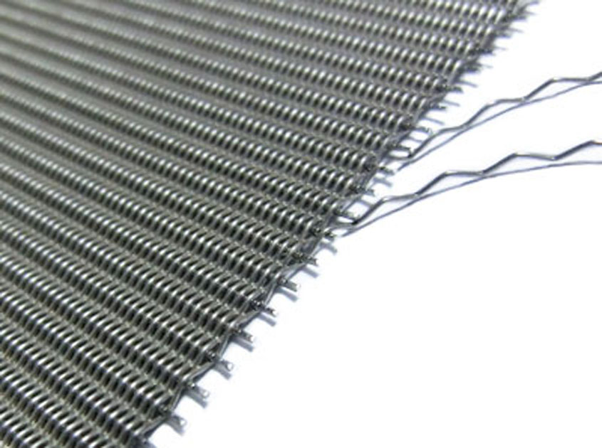 Stainless steel mesh weaving method