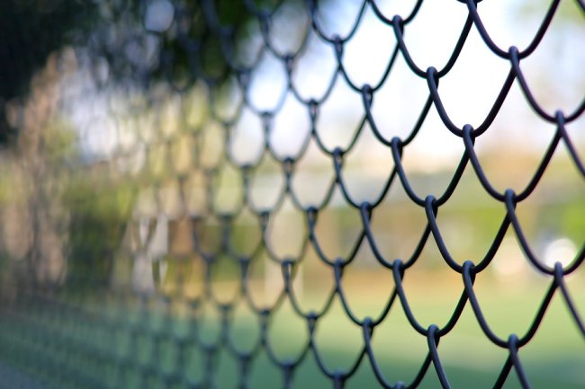 Chain Link Fence Weaving