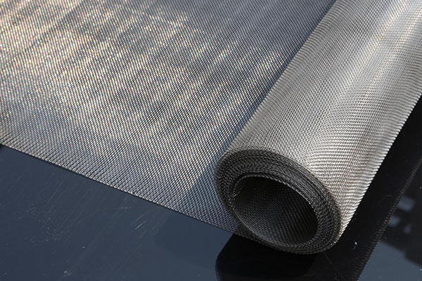 How to slow down the aging of stainless steel wire mesh and prolong it’s life